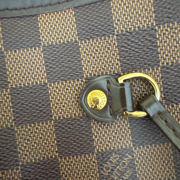 Louis Vuitton Neverfull NM MM Damier tote and wristlet - Picture 15 of 17